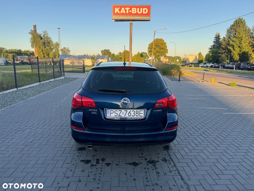 Opel Astra 1.4 T Edition 150 - 9