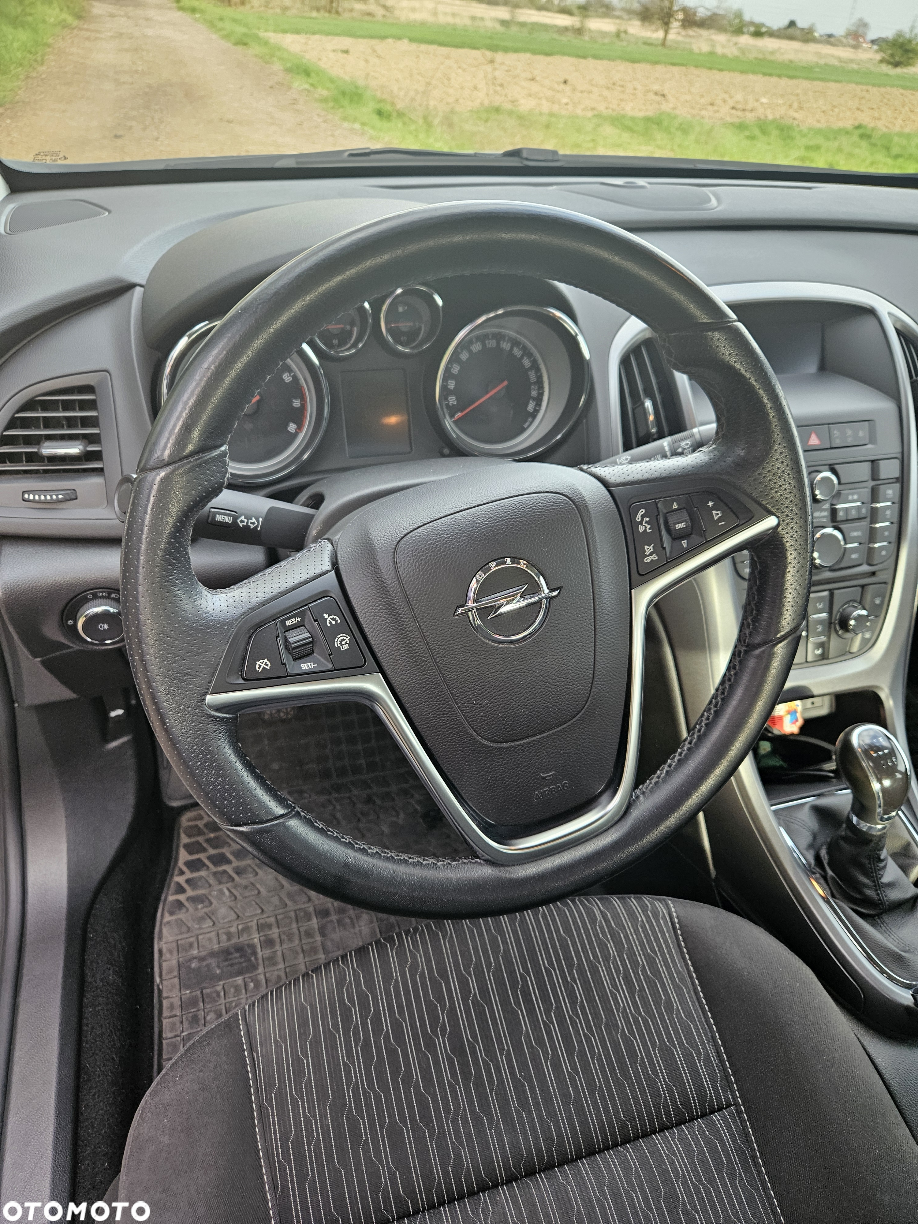Opel Astra IV 1.4 T Active - 9