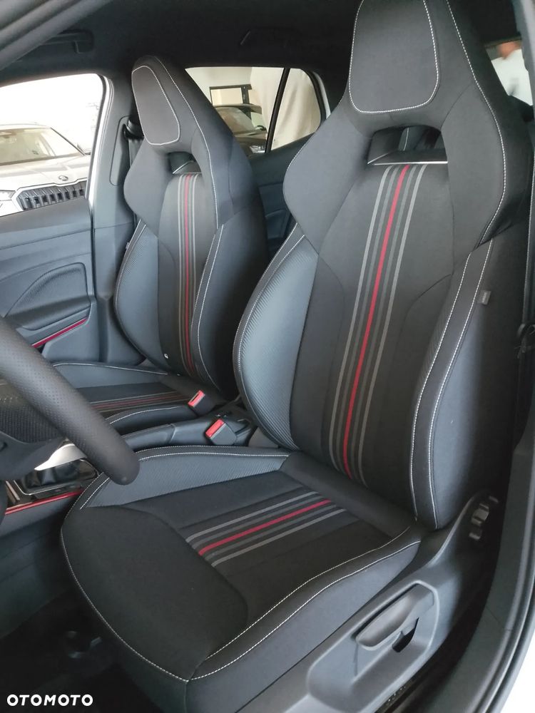 Skoda Fabia 1.0 TSI Monte Carlo - 9