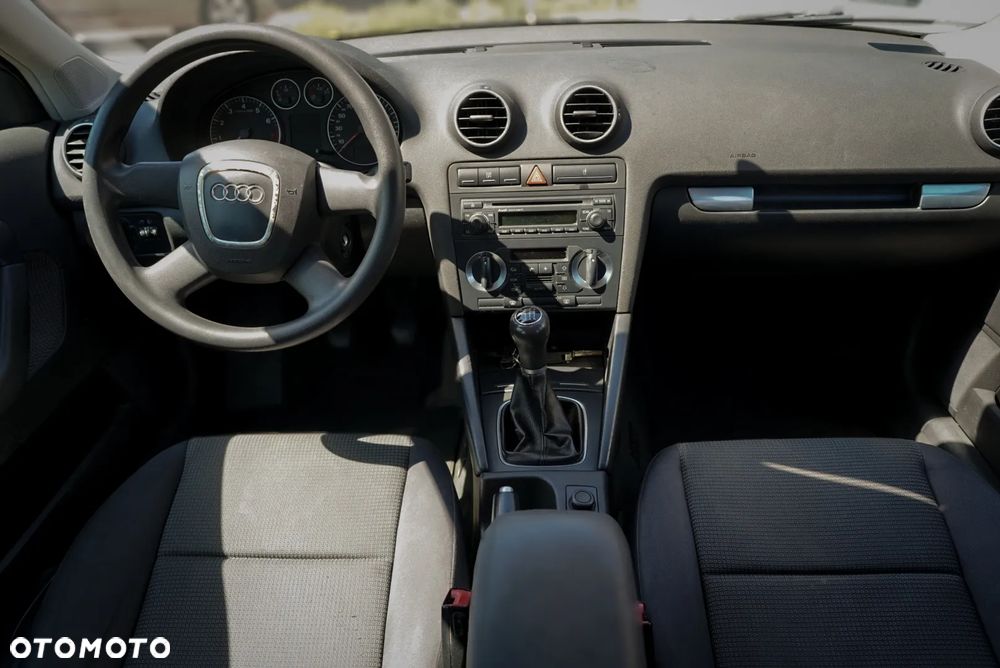 Audi A3 Sportback - 6