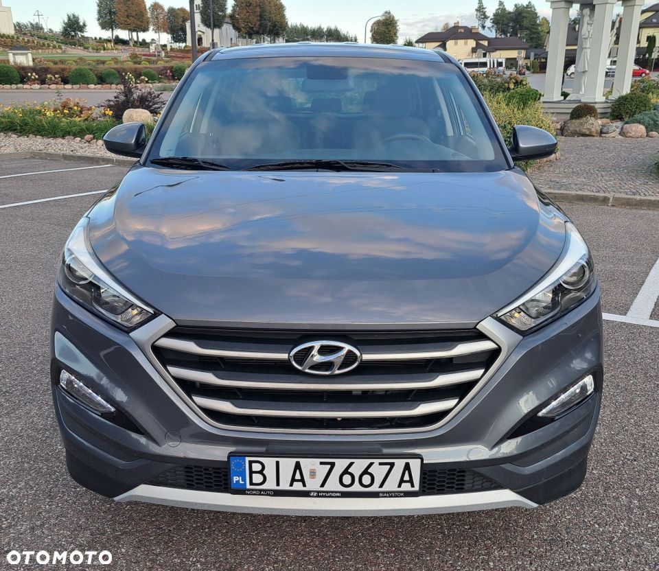 Hyundai Tucson - 8