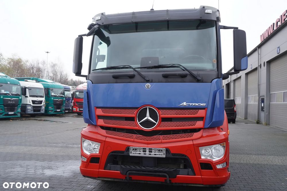 Mercedes-Benz Actros 1846 4×2 / NOWA Wywrotka 3-stronna / Ład. 10 t / Blokada mostu - 13