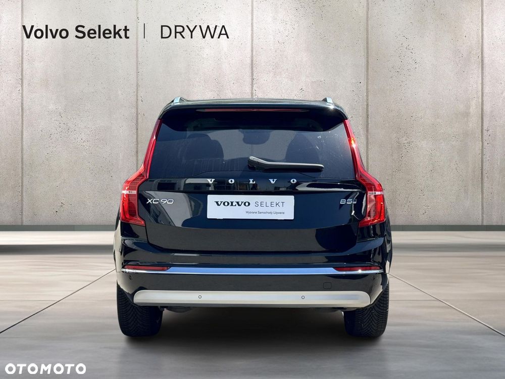 Volvo XC 90 - 4