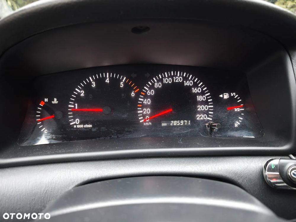 Toyota Corolla 2.0 D-4D Sol - 12