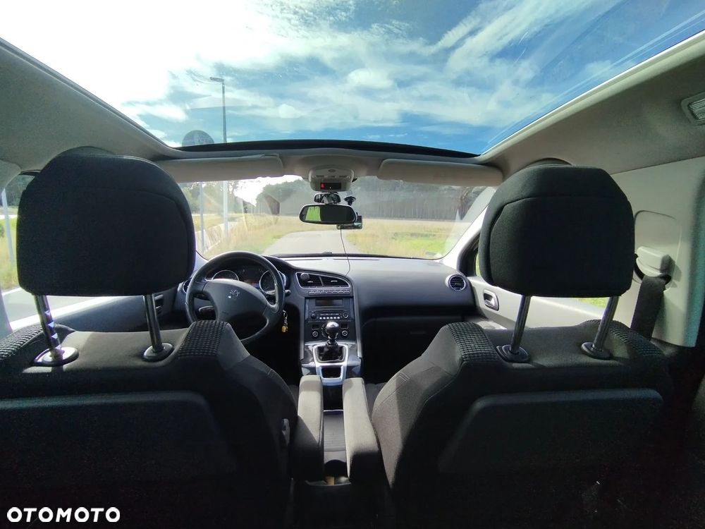 Peugeot 5008 1.6 HDi Premium - 12