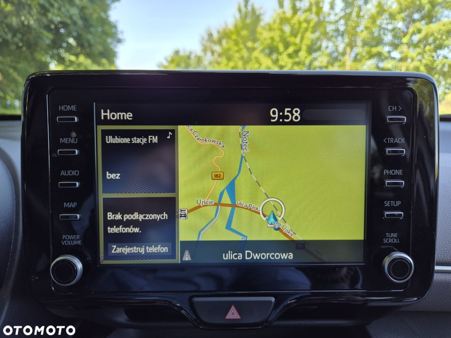 Toyota Yaris Cross Hybrid 1.5 Executive - 24