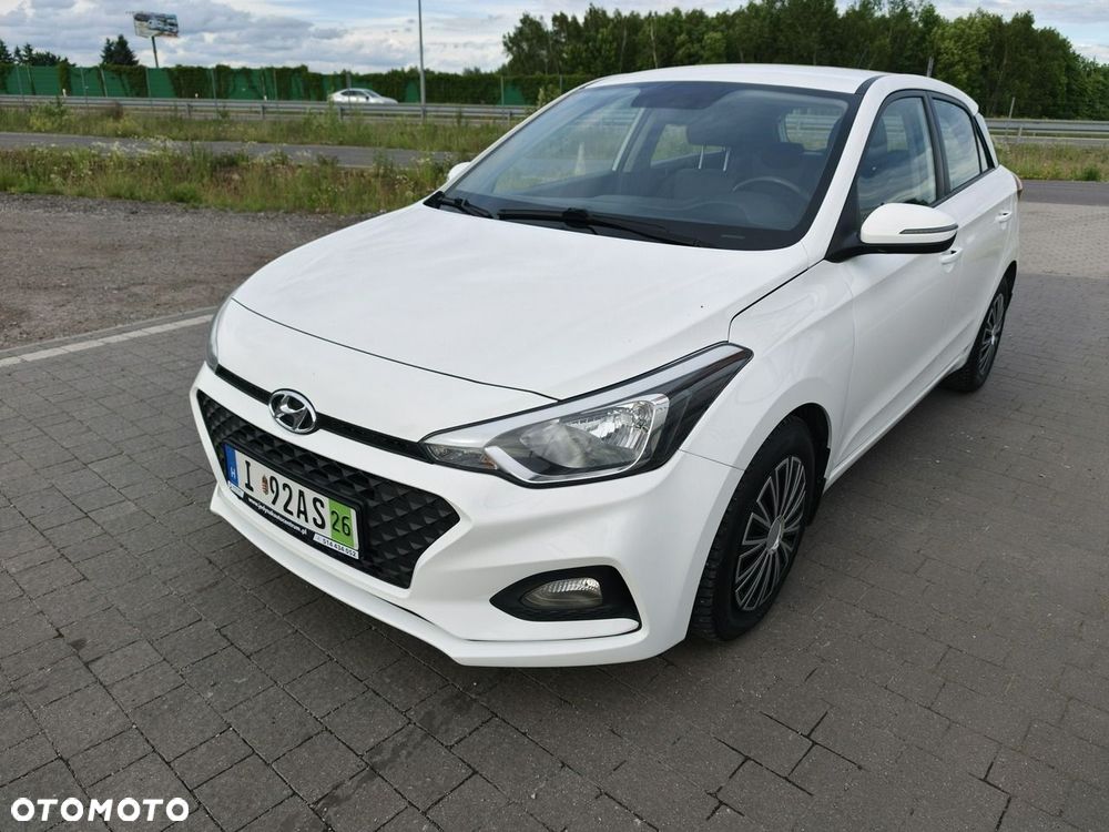 Hyundai i20 - 3