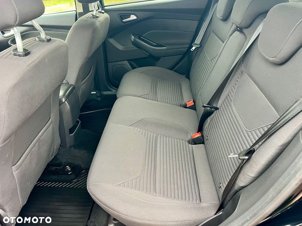 Ford Focus 1.0 EcoBoost Titanium - 19