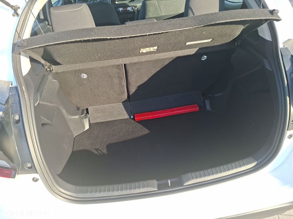 Toyota Yaris Hybrid 1.5 Comfort - 21