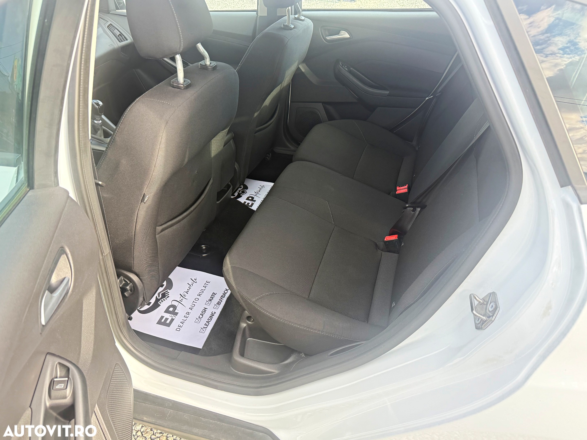 Ford Focus 1.5 TDCi Titanium - 8