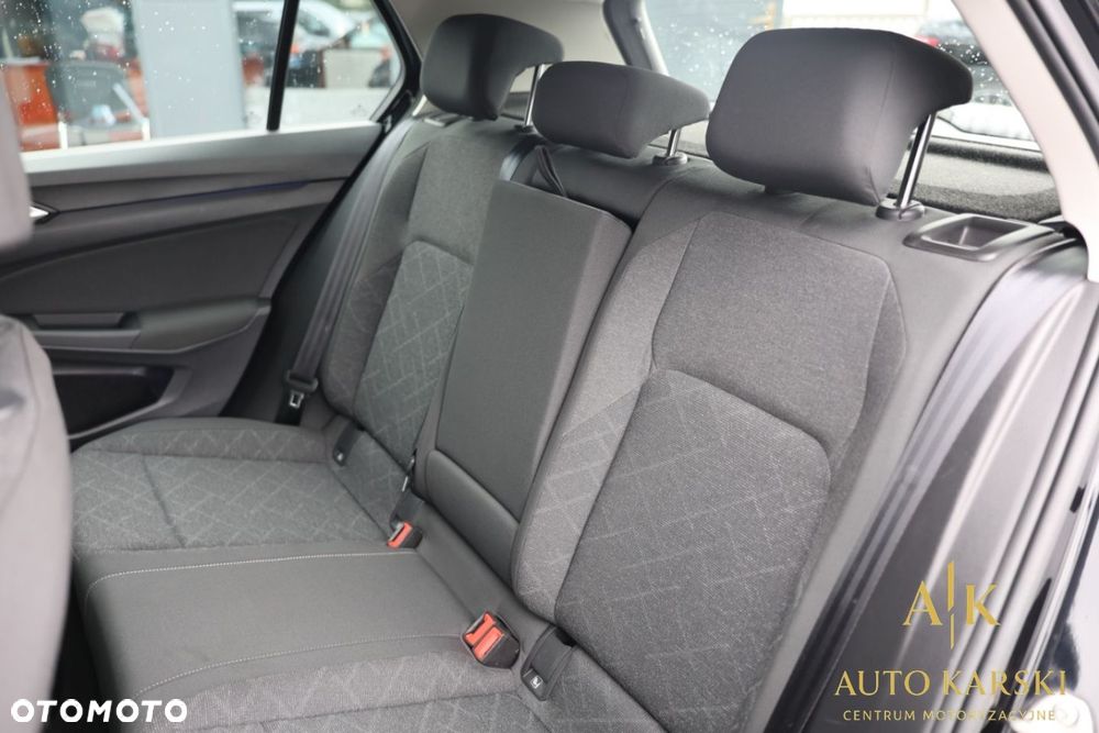 Volkswagen Golf - 34