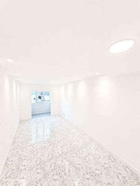 Imóvel t2 Totalmente Renovado – Marque Já Visita - Grande imagem: 2/8