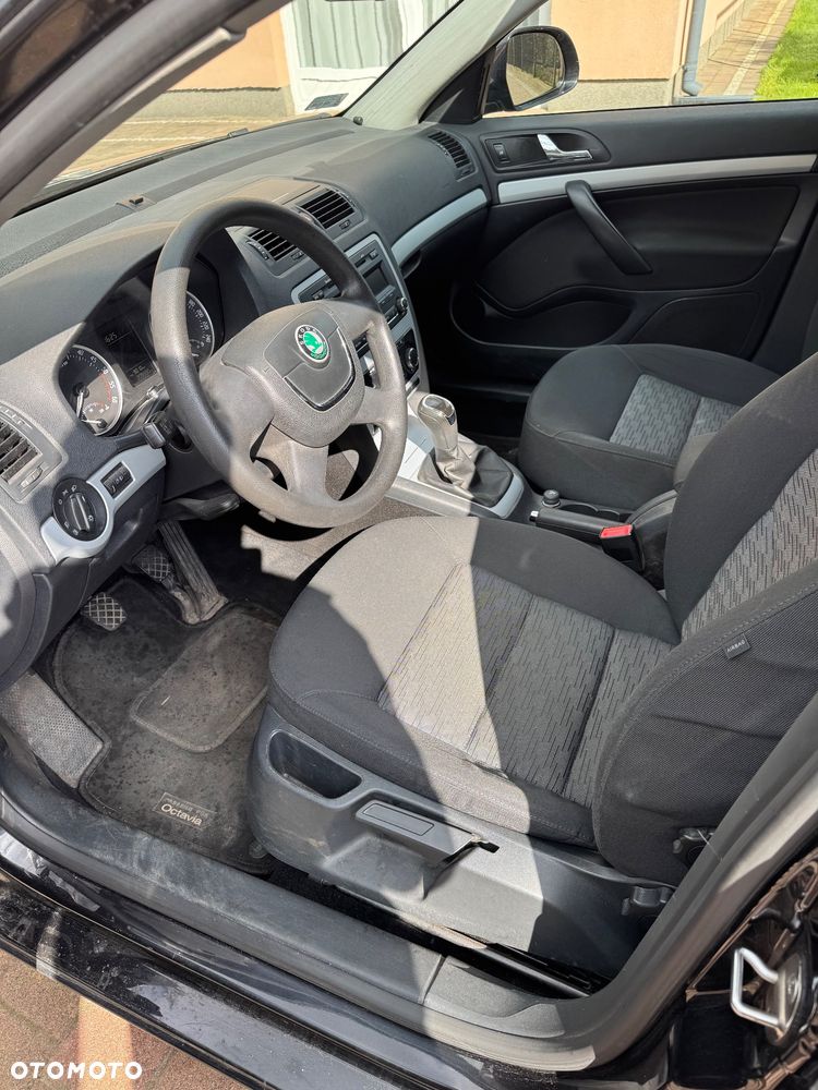 Skoda Octavia 2.0 TDI DPF Ambition - 13