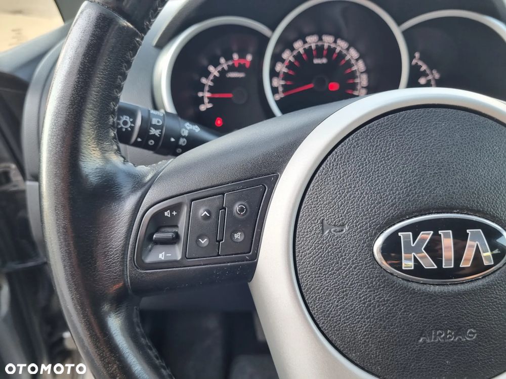 Kia Venga 1.4 CRDi 90 ISG Spirit - 12