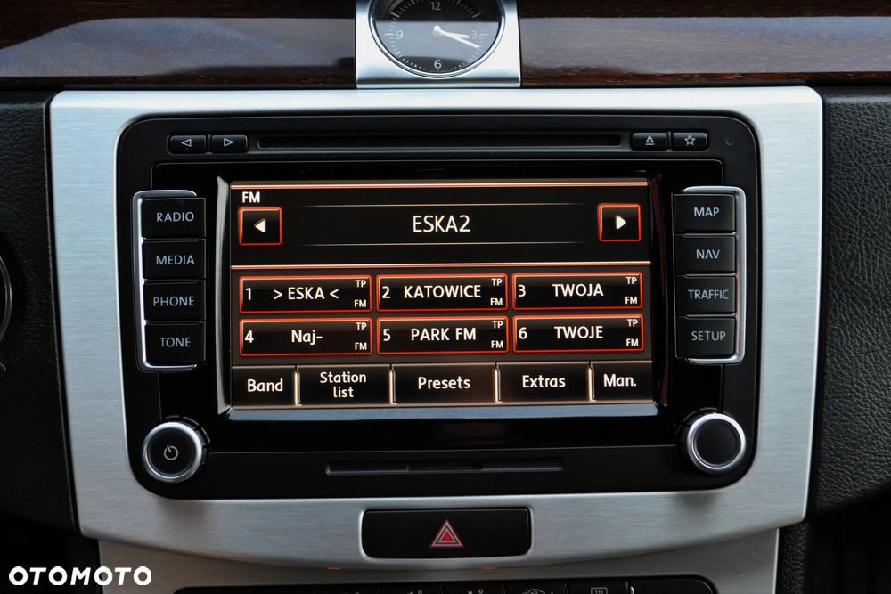 Volkswagen Passat 2.0 TDI DPF Highline DSG - 17