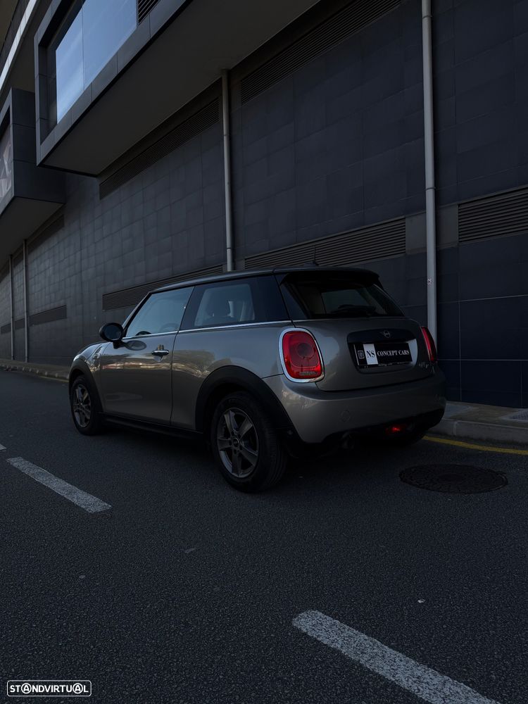 MINI 3 Portas One D - 6