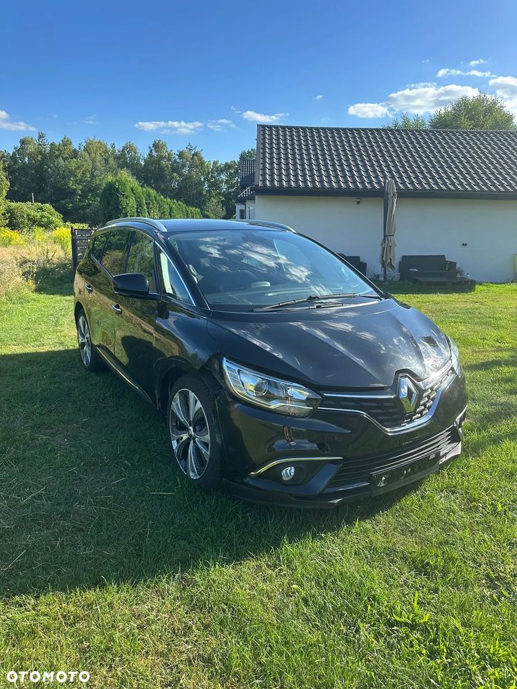 Renault Grand Scenic - 1