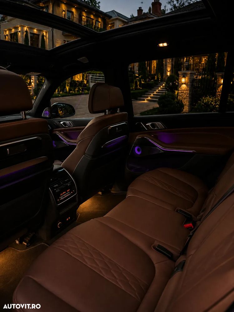 BMW X7 xDrive40d - 12