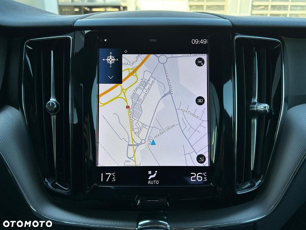Volvo XC 60 D4 R-Design - 27