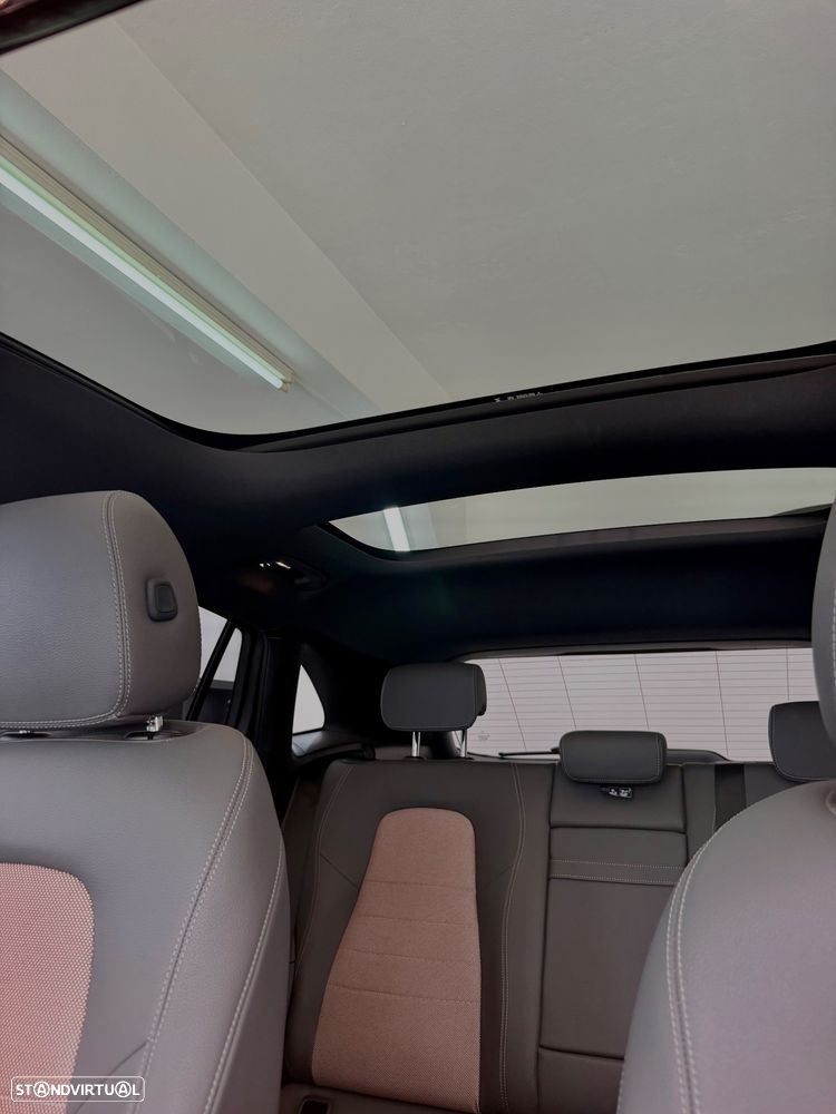 Mercedes-Benz EQA 300 4Matic - 17
