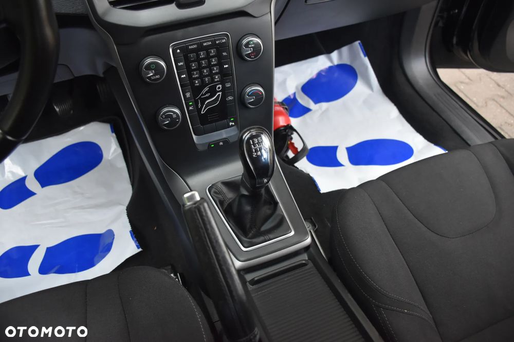 Volvo V40 D3 - 20