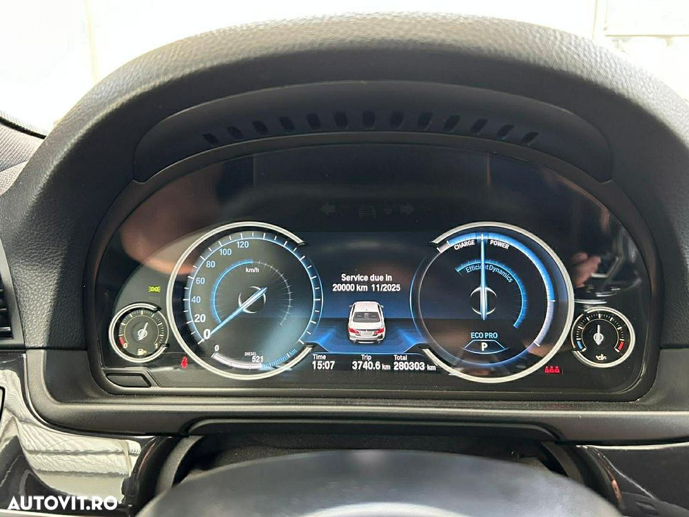 BMW Seria 5 530d xDrive Sport-Aut. Modern Line - 13