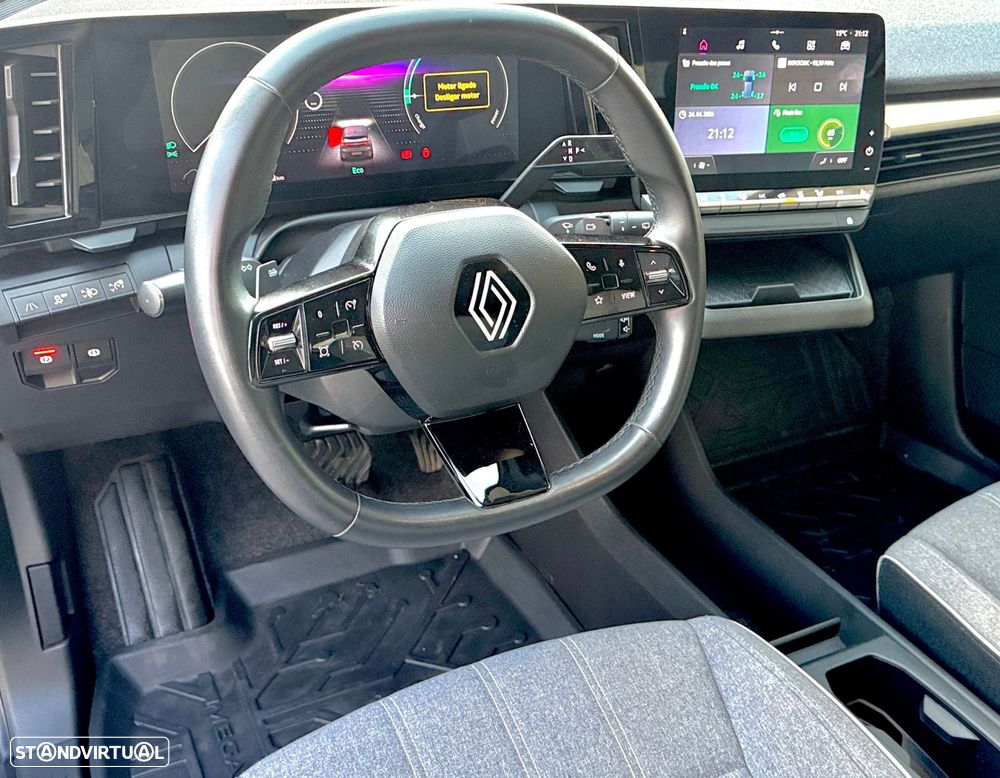 Renault Mégane E-Tech - 7