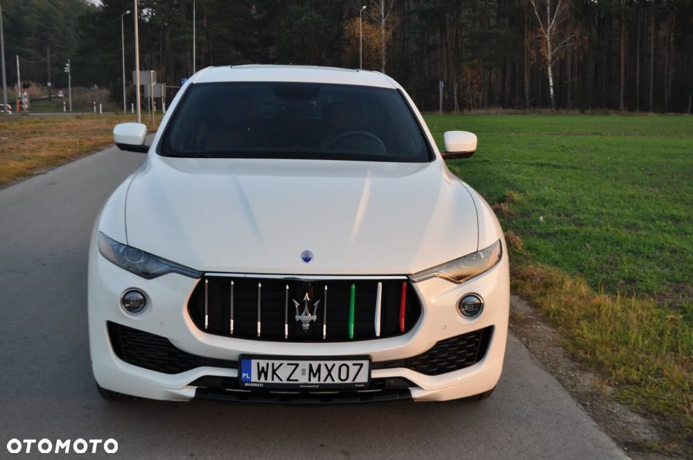 Maserati Levante S Q4 GranLusso - 3