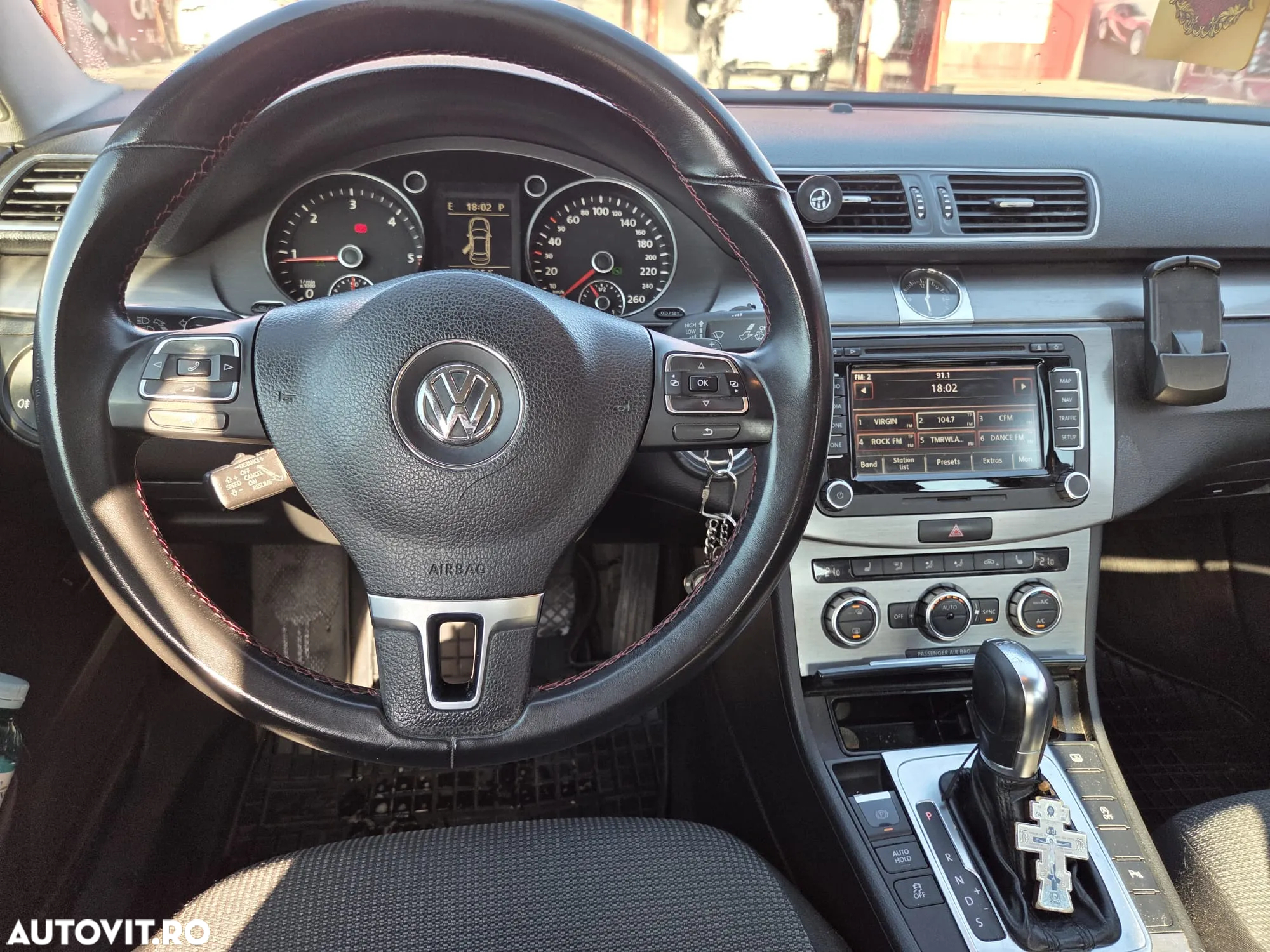 Volkswagen Passat Variant 2.0 Blue TDI DSG SCR Comfortline - 6