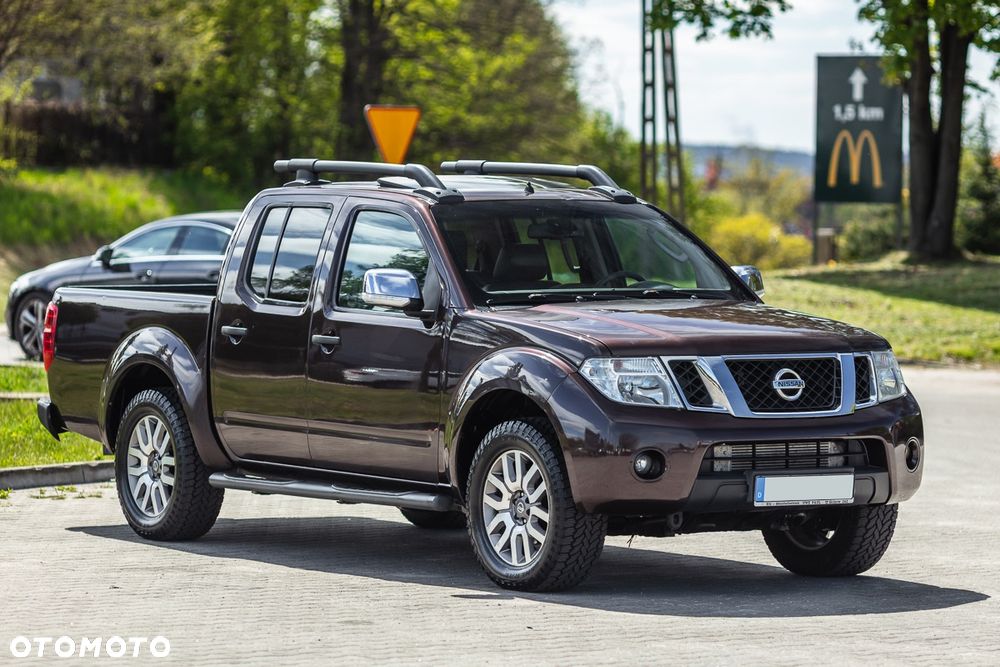 Nissan Navara 3.0 D V6 Platinum Long EU5 - 6
