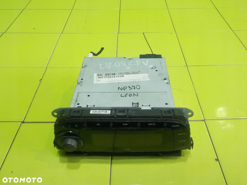 SEAT LEON II LIFT 09r radio CD W01P00 - 4