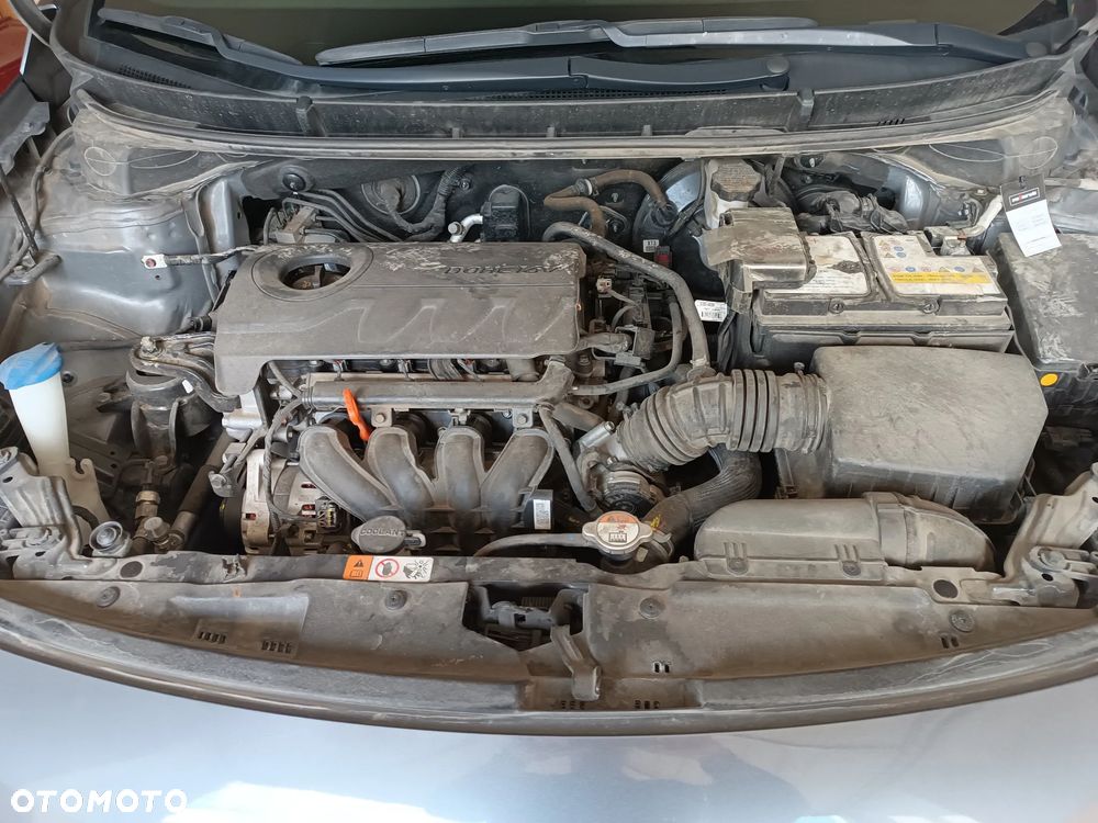 Hyundai i30 1.4 BlueDrive Go - 16