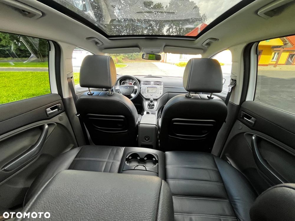 Ford Kuga 2.0 TDCi Titanium S - 4