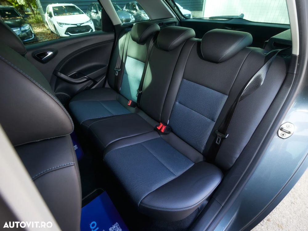 Seat Ibiza 1.2 TSI CONNECT - 16