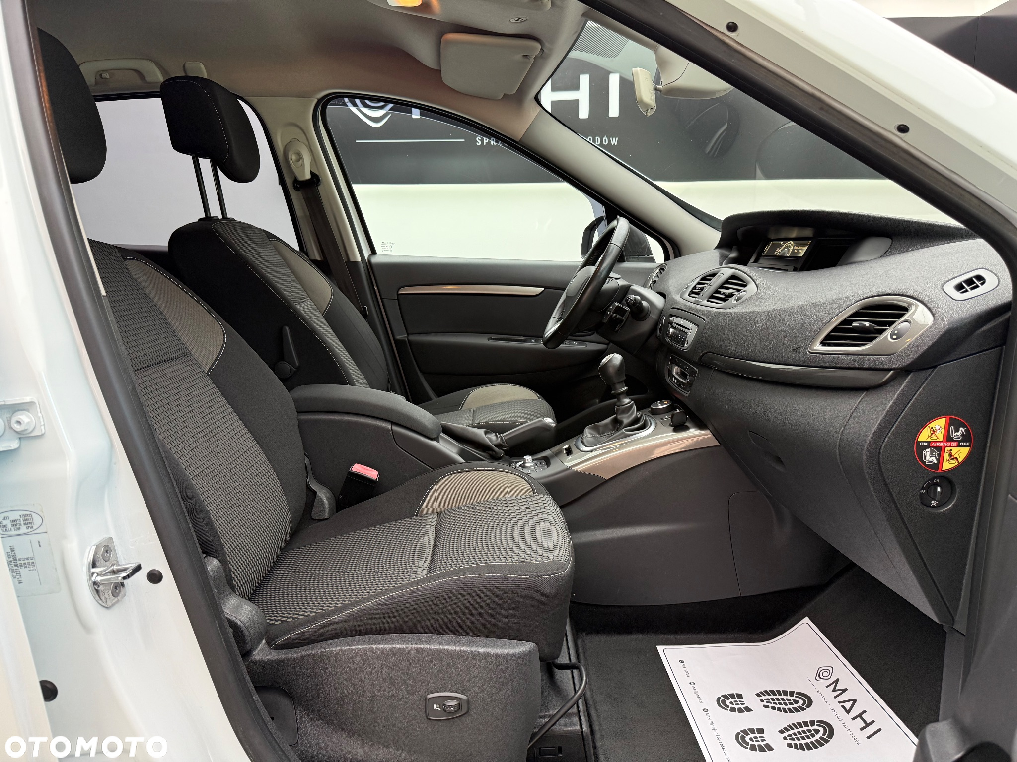 Renault Scenic ENERGY TCe 115 S&S Xmod Paris - 18