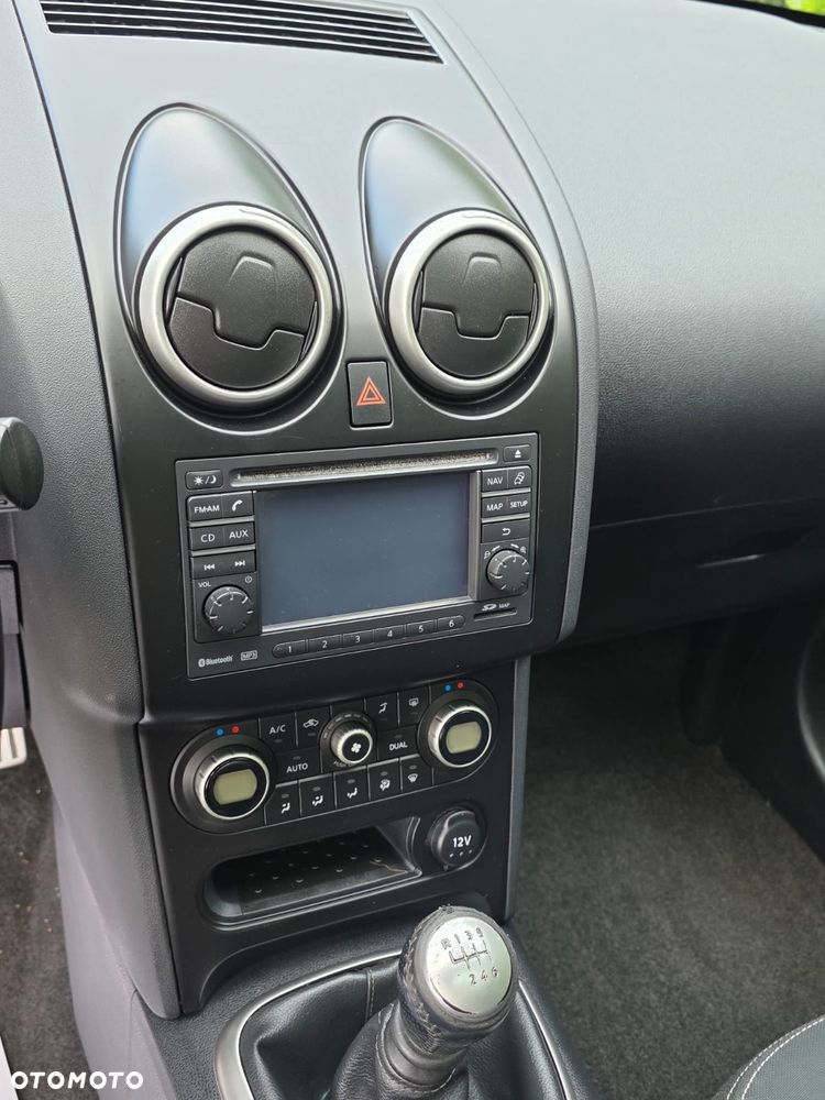 Nissan Qashqai - 12