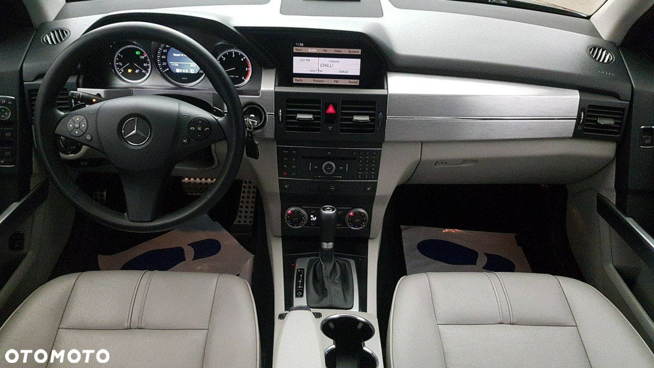 Mercedes-Benz GLK - 23