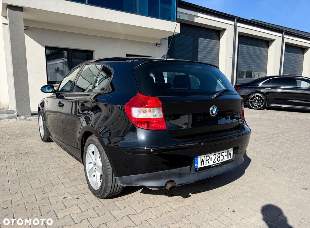 BMW Seria 1 - 23