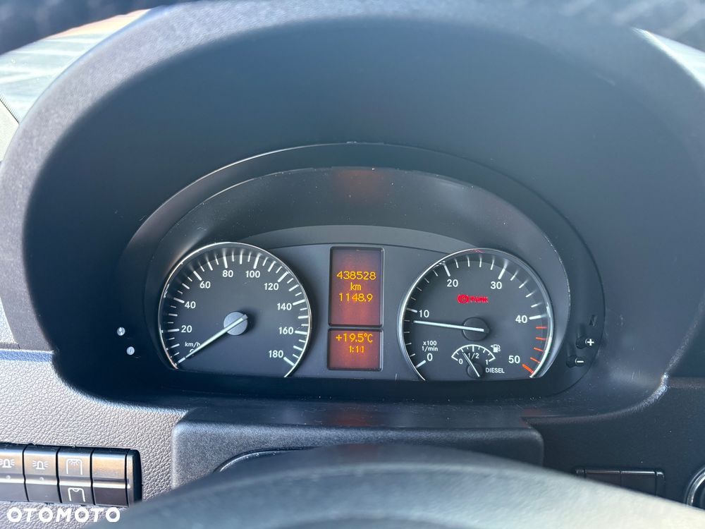 Mercedes-Benz Sprinter - 34