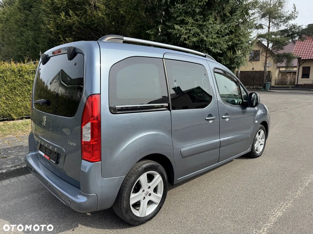 Peugeot Partner HDi FAP 110 Family - 4