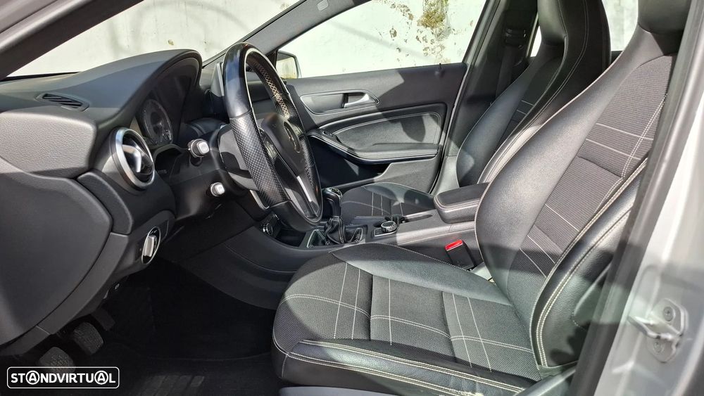 Mercedes-Benz A 180 CDI (BlueEFFICIENCY) Urban - 11