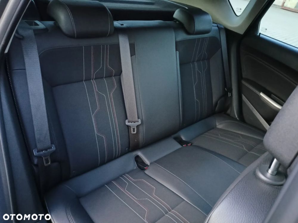 Opel Astra 1.4 Turbo 150 Jahre - 16