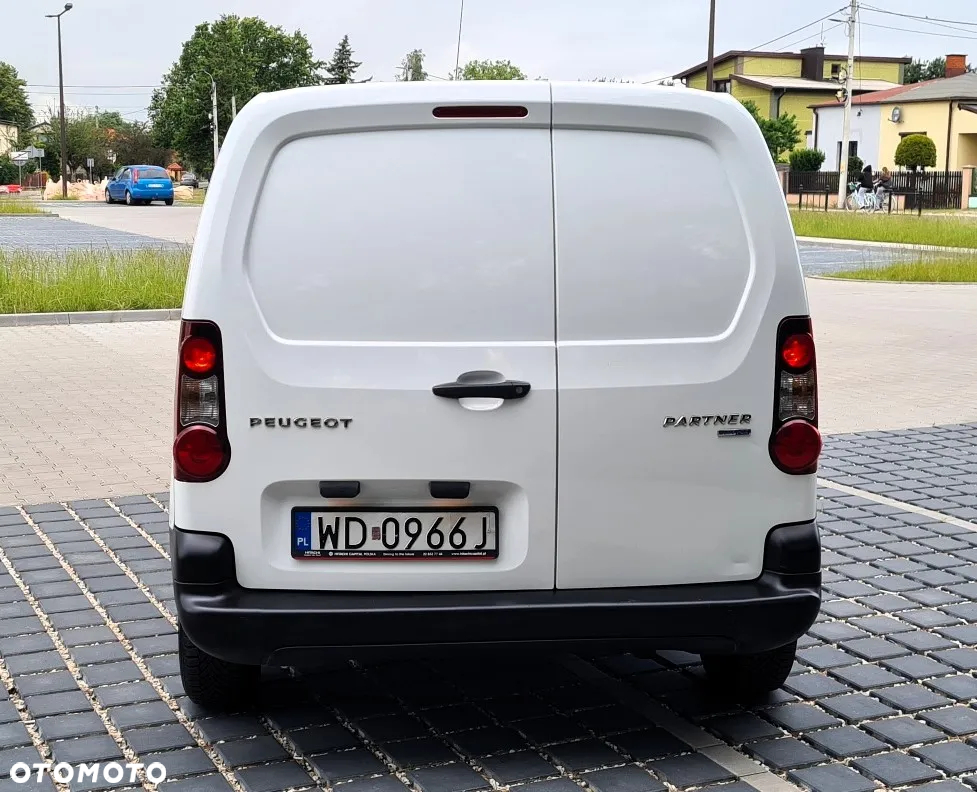 Peugeot Partner Berlingo - 8