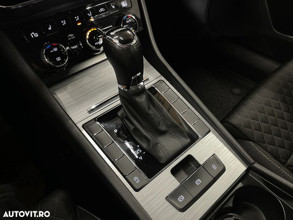 Skoda Superb 1.5 TSI DSG Ambition - 24