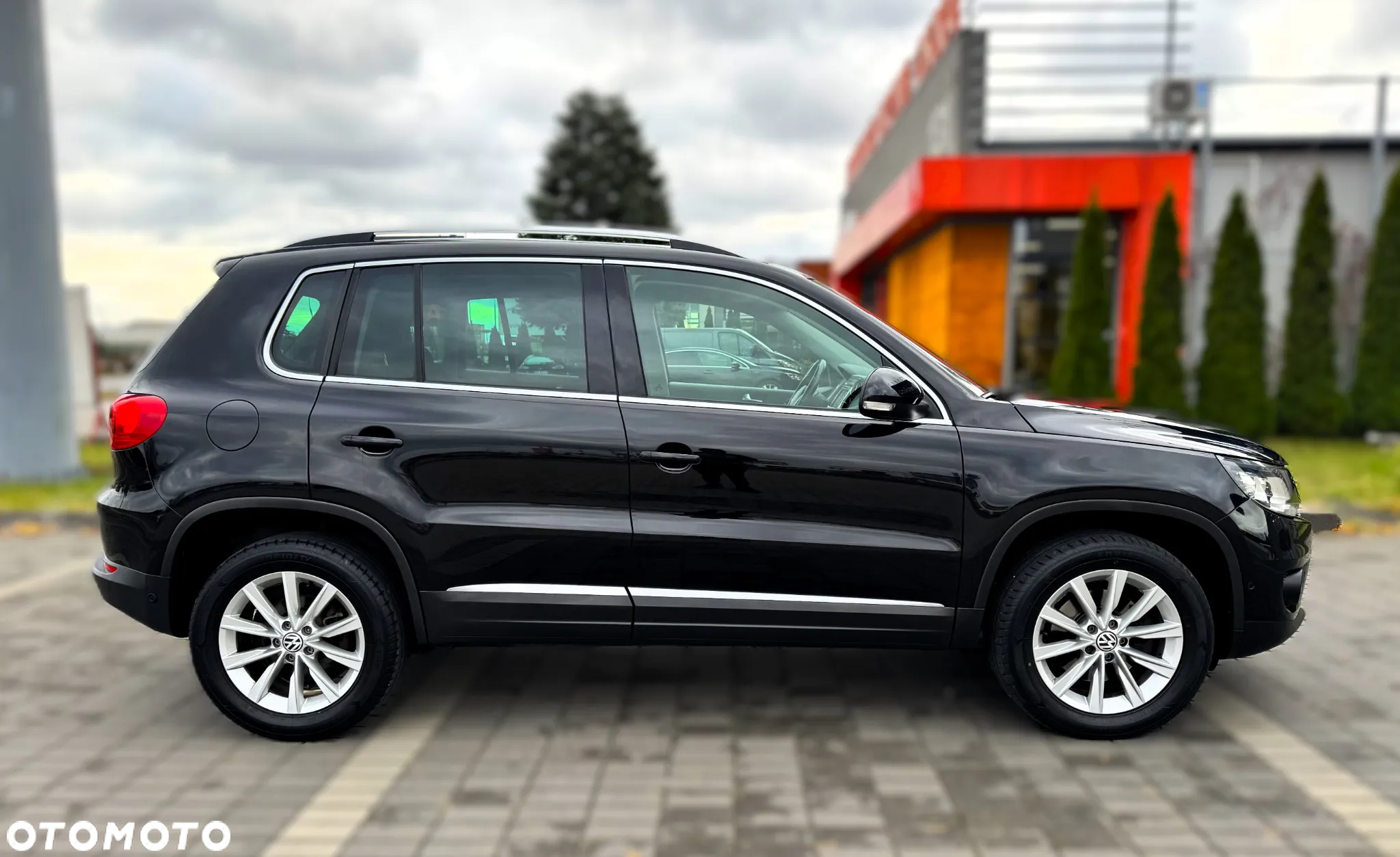 Volkswagen Tiguan 2.0 TSI 4Mot Sport&Style DSG - 11