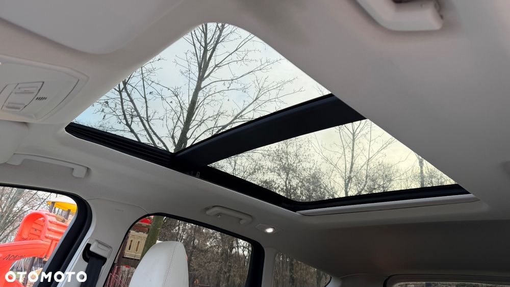 Ford Kuga 2.0 TDCi 4x4 Vignale - 17