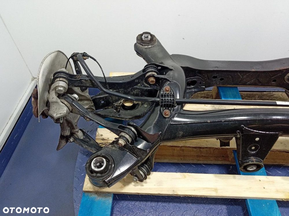 BMW 3 G20 18- BELKA ZAWIESZENIA TYŁ ZWROTNICE 6876541 - 9