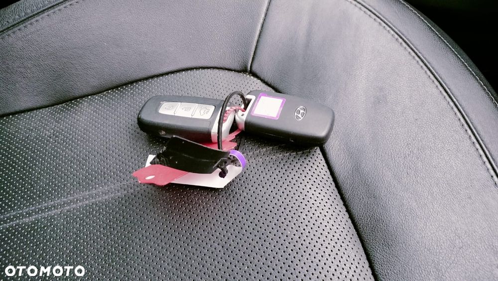 Hyundai ix35 2.0 CRDi 4WD Automatik Style - 13