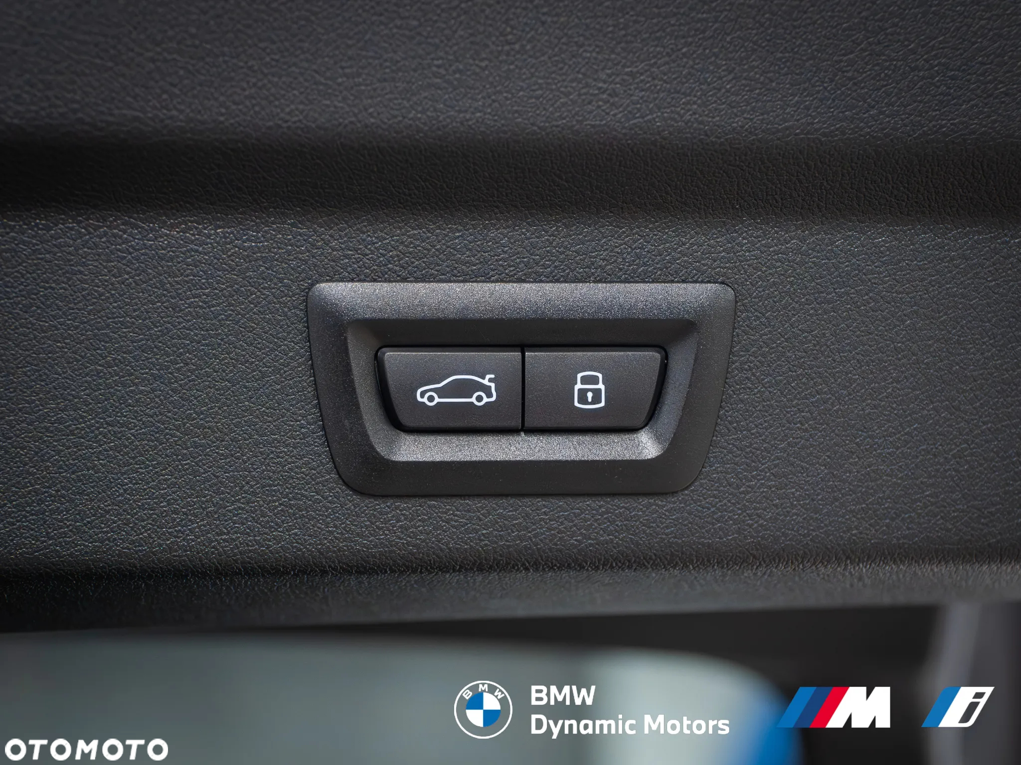 BMW iX2 eDrive20 - 14