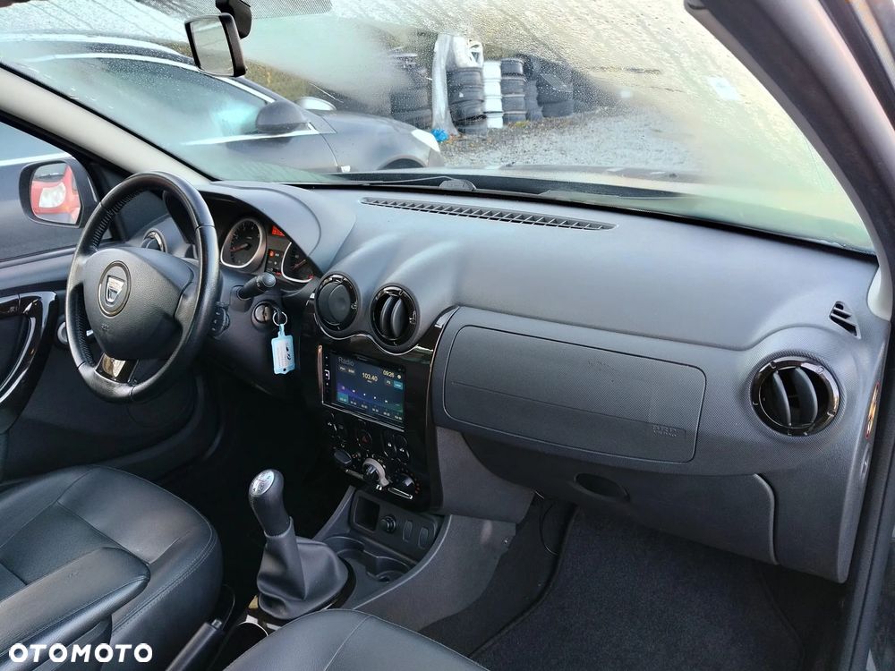 Dacia Duster 1.6 - 13
